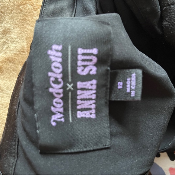 🖤 Dark Romance: NWT ModCloth x Anna Sui Velvet Dress – Size 12 - Picture 3 of 4